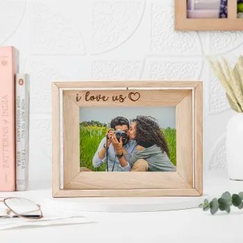 https://shoppingyatra.com/product_images/p-i-love-us-personalized-rotating-wooden-frame-set-of-2-274071-2.jpg